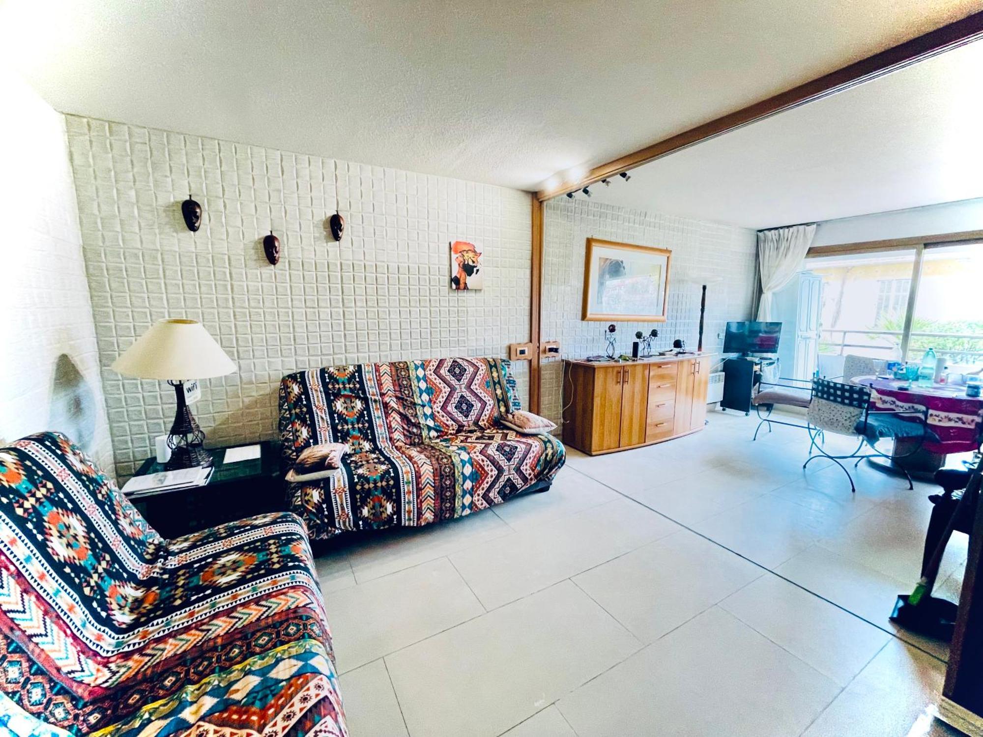 Residence Beausejour アンティーブ エクステリア 写真