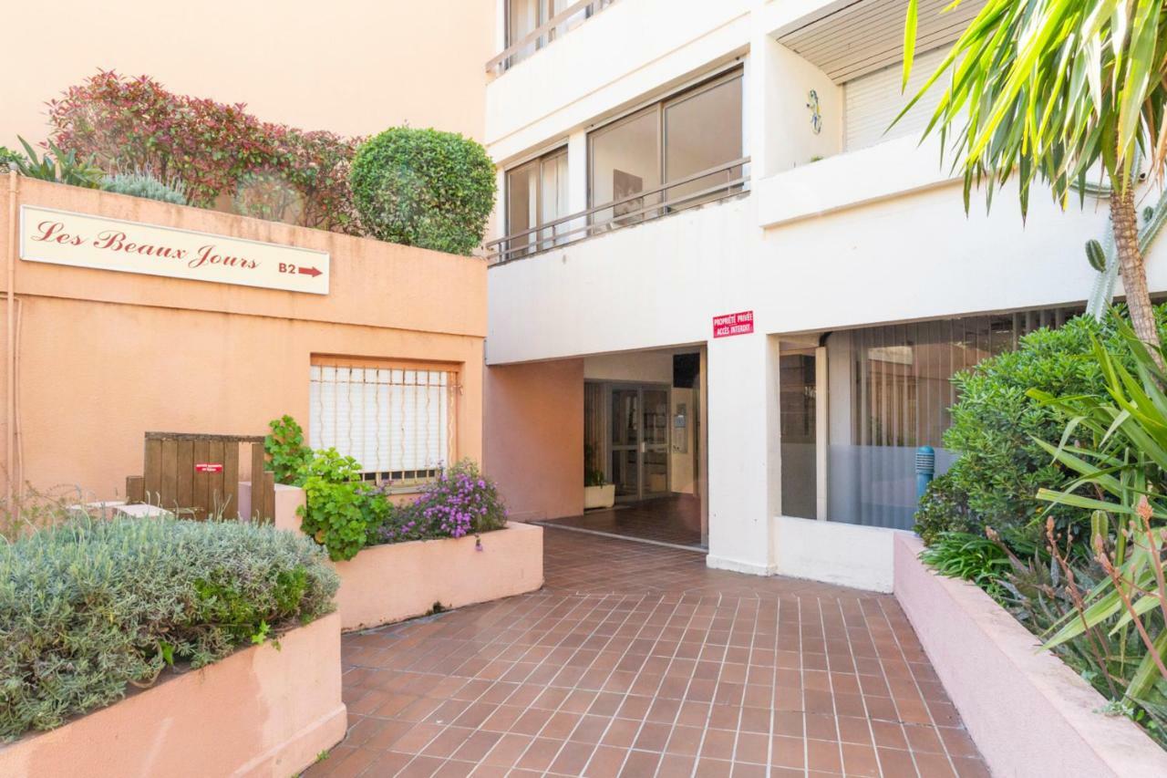 Residence Beausejour アンティーブ エクステリア 写真